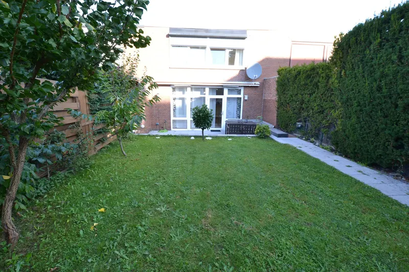 House Image 2