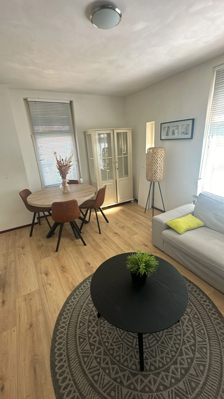 House Image 4