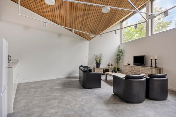 House Image 2
