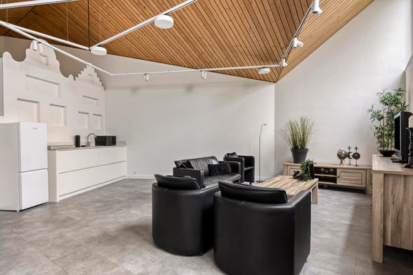 House Image 4