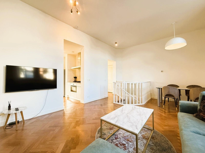 House Image 5