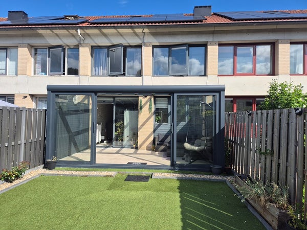 House Image 2