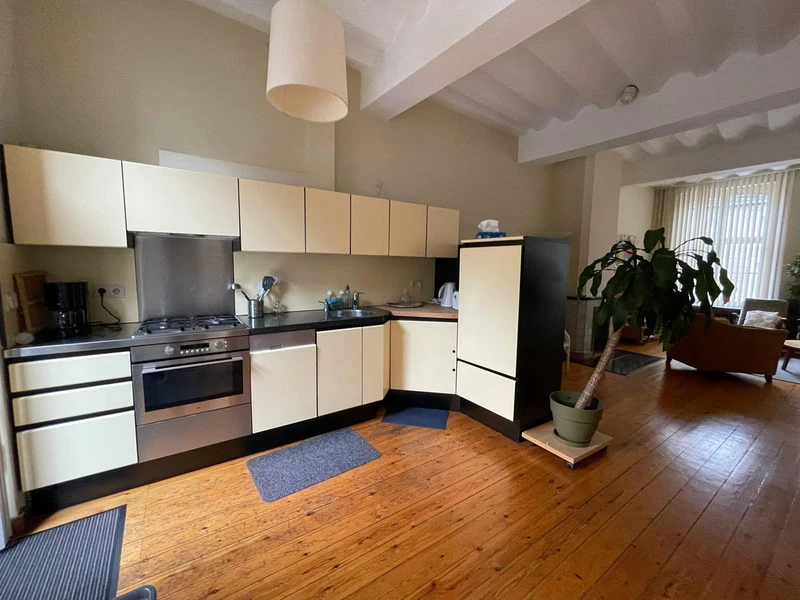 House Image 3