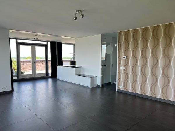 House Image 4