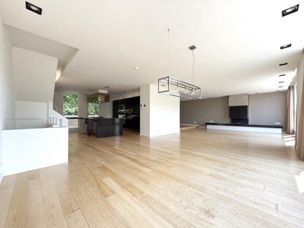 House Image 2