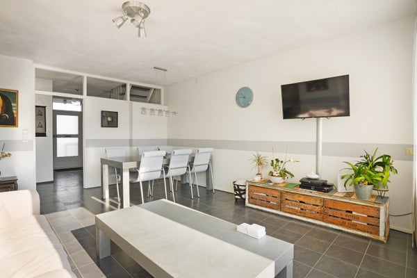 House Image 3