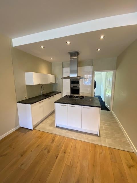 recent house