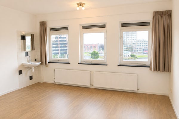 House Image 4