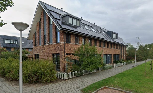 recent house