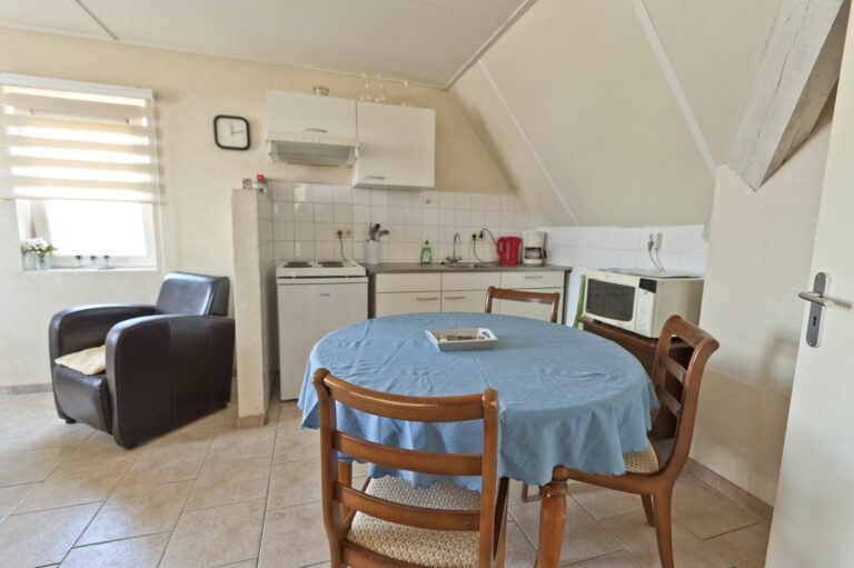 House Image 4