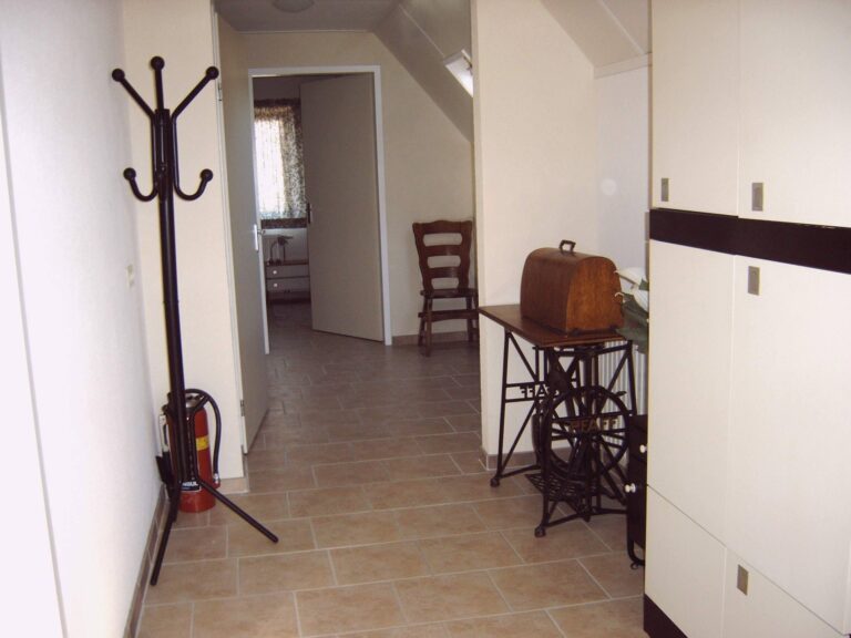 House Image 5