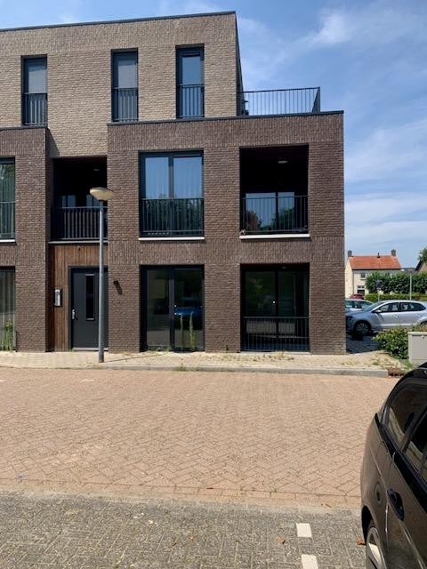 House Image 2
