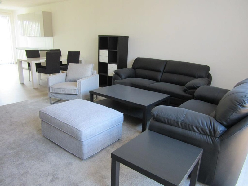 House Image 2