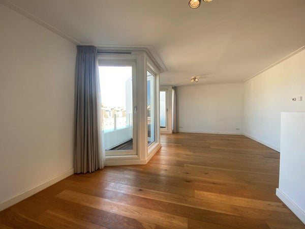 House Image 2