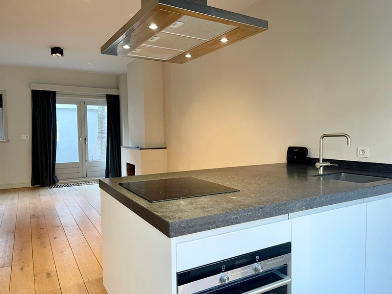 House Image 5