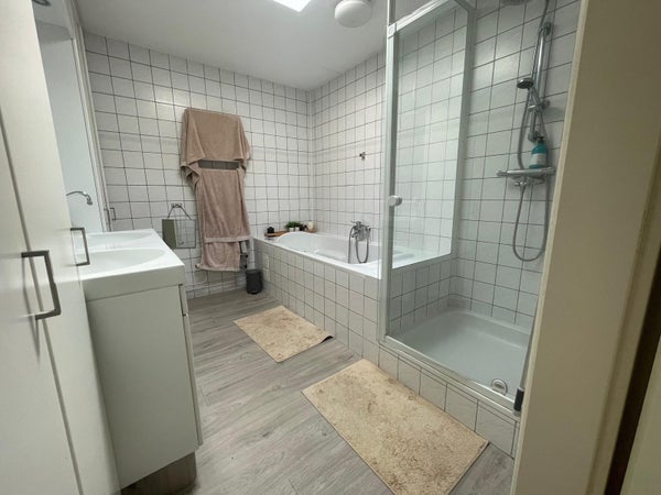 House Image 5