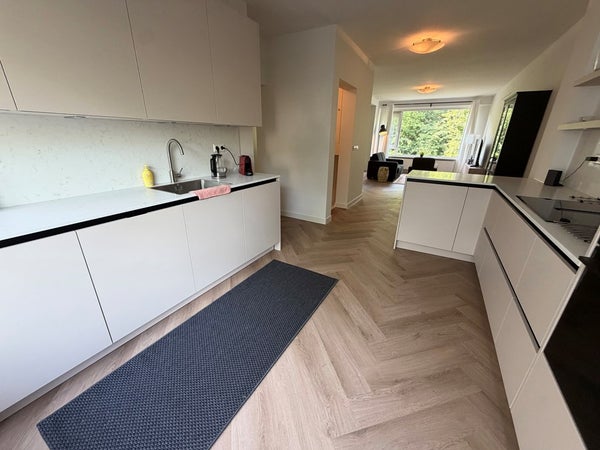 House Image 5