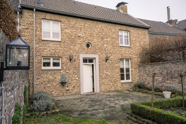 recent house