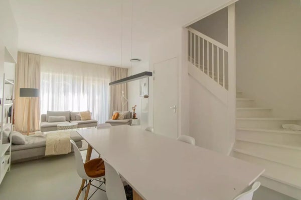 House Image 2