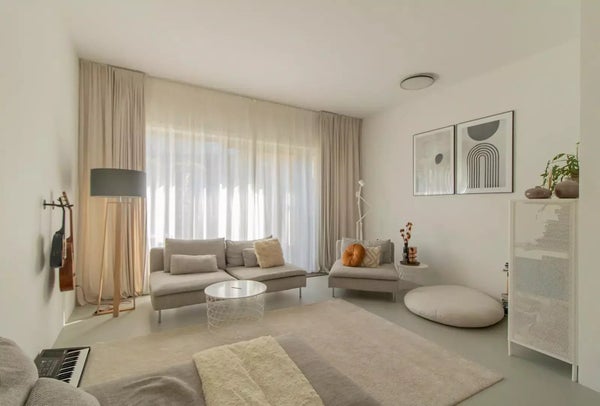 House Image 4