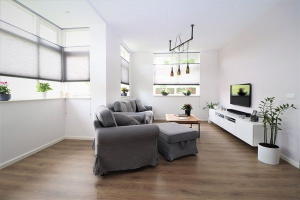 House Image 2