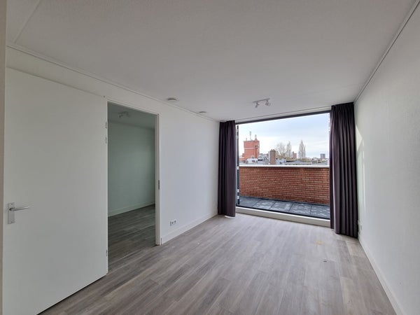 House Image 4