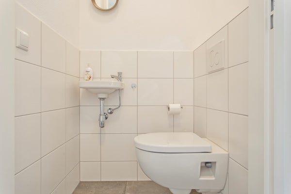 House Image 3