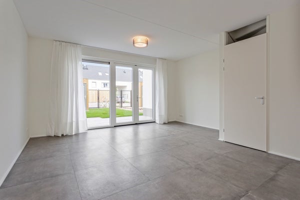 House Image 4