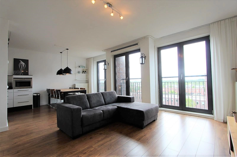 recent house