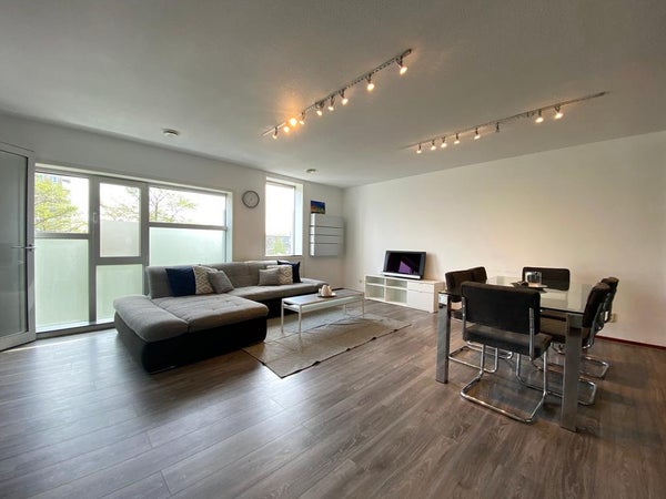 House Image 3
