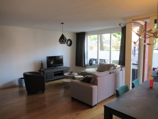 House Image 3