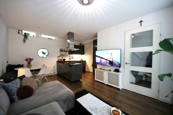 House Image 3