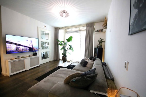 House Image 4