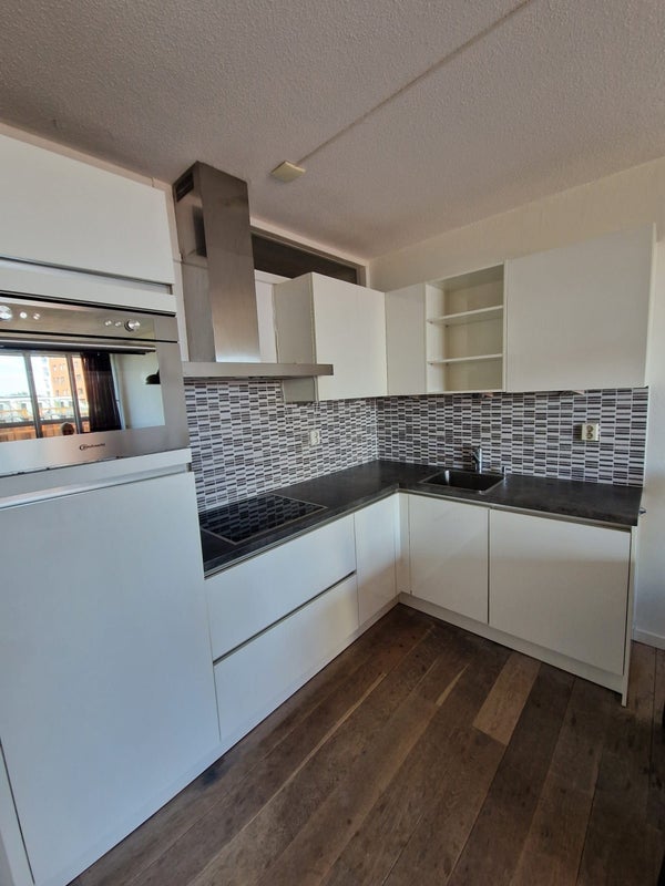 House Image 5