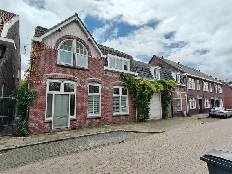recent house