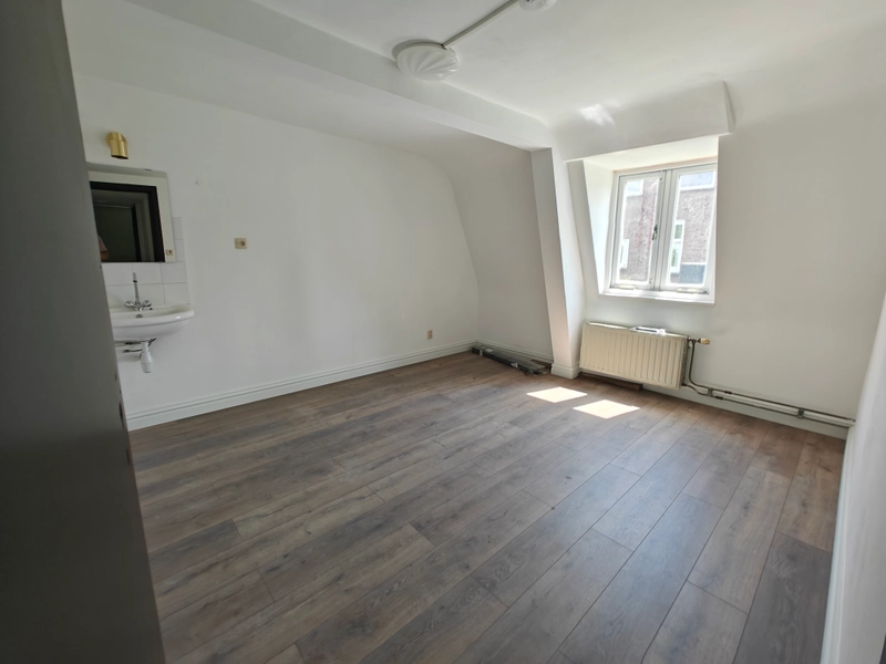 House Image 5