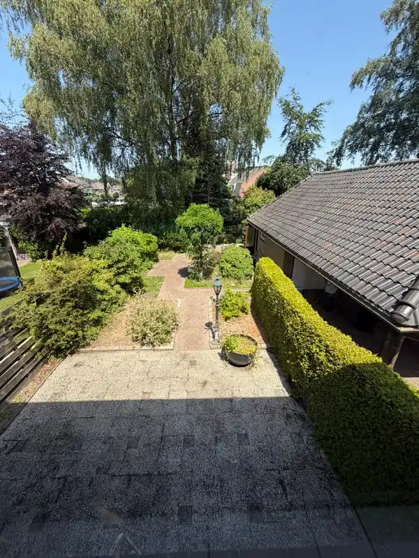 House Image 3