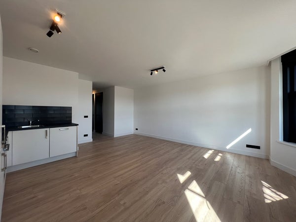 House Image 5