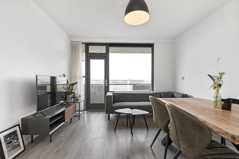 House Image 3