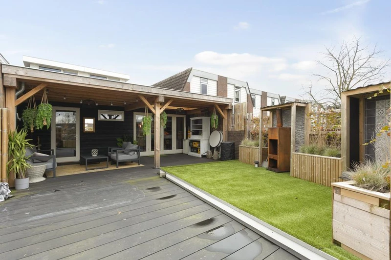 House Image 4