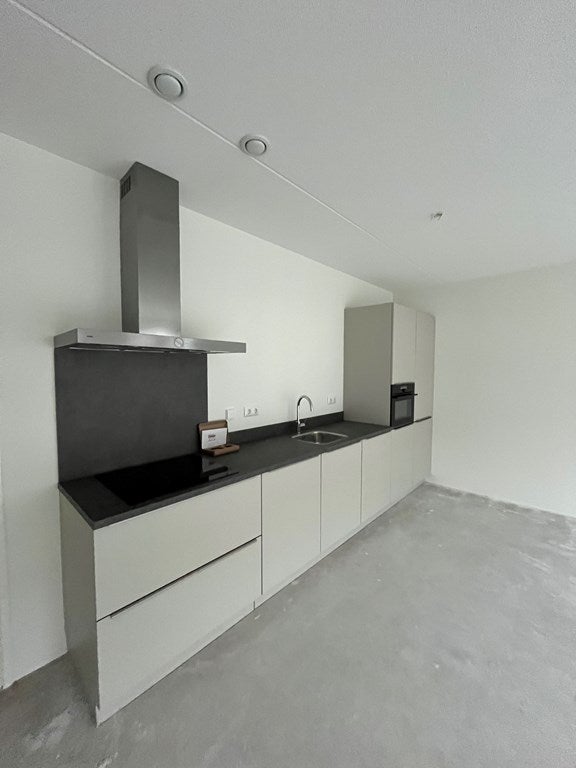 House Image 5