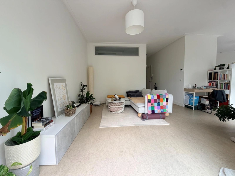 House Image 2
