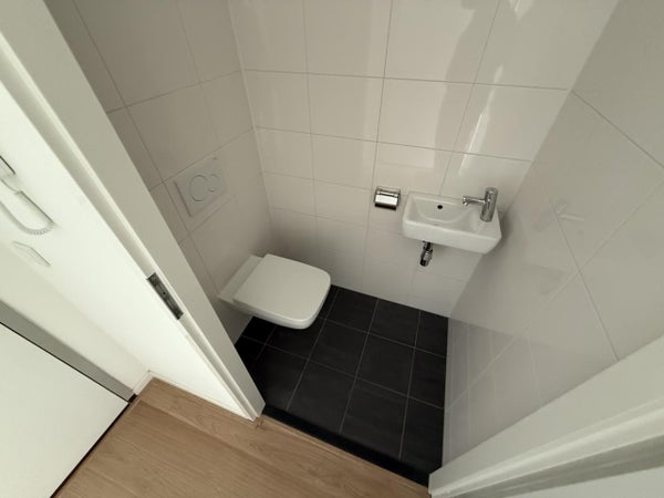 House Image 5