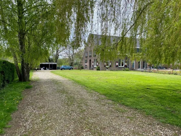 House Image 2