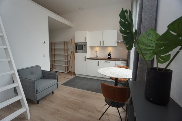 House Image 3