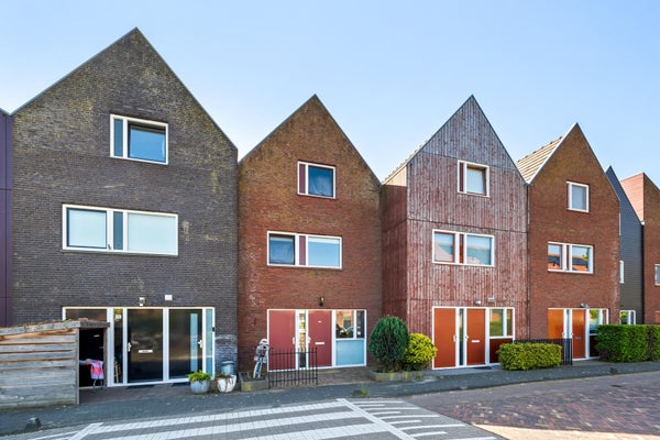 House Image 2