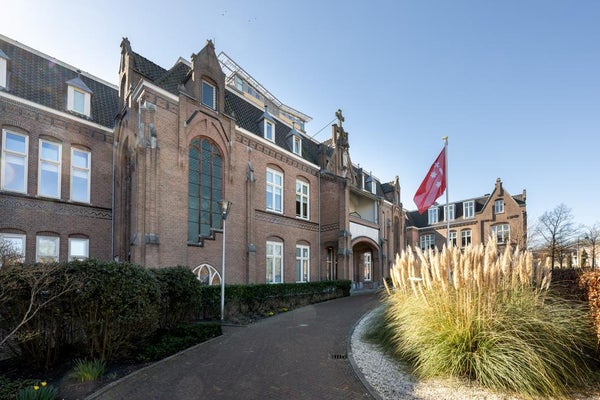 House Image 2