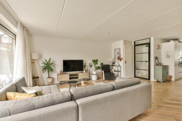 House Image 4
