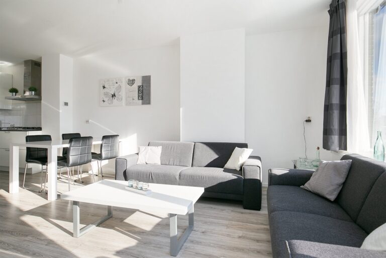 House Image 3