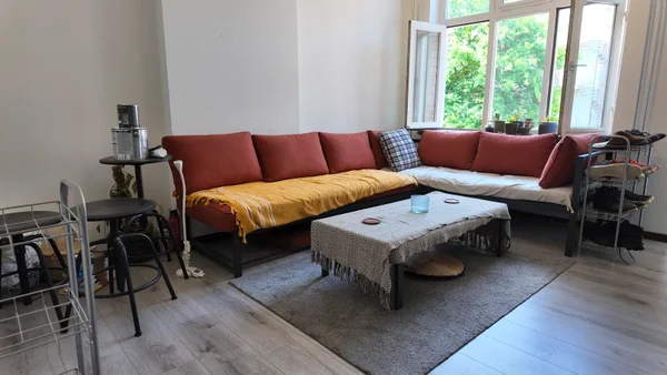 House Image 2